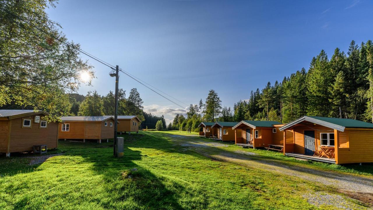 Korsbakken Camping Isfjorden 外观 照片
