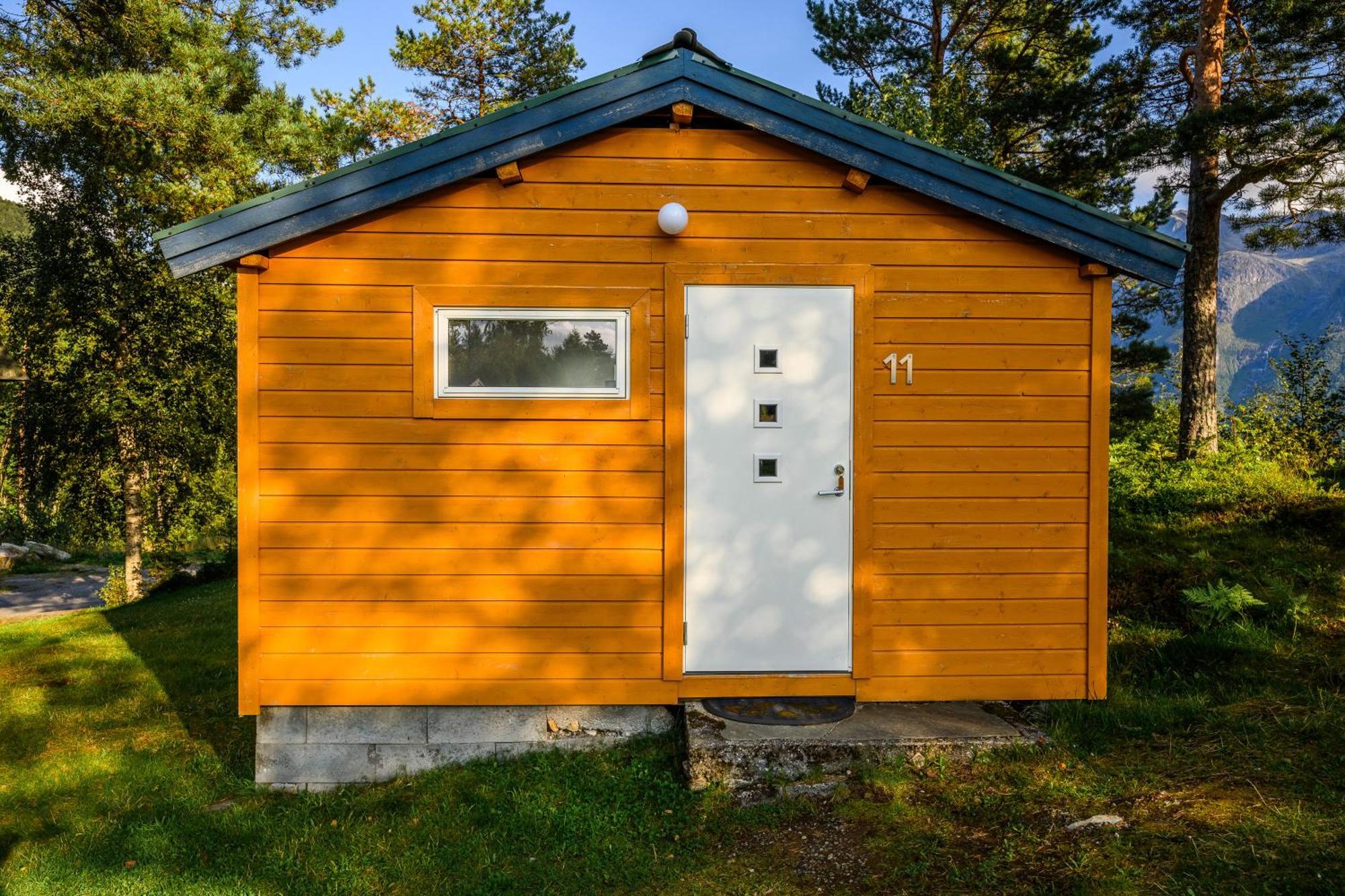 Korsbakken Camping Isfjorden 外观 照片